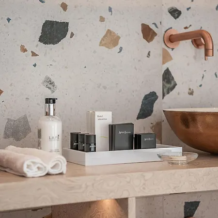 Lagon Life Spirit Boutique Hotel - Adults Only Chania  Zimmer foto A selection of the amenities offered at the hotel